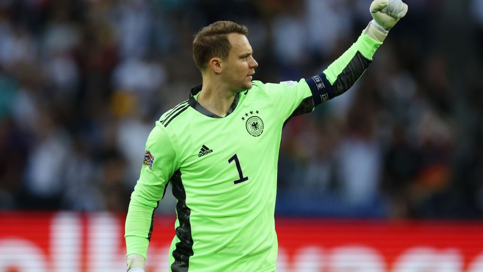 El interminable Neuer va por su quinto Mundial. 