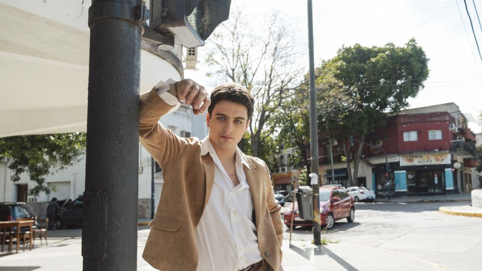 Joaco Burgos anunció "Desde Lo Profundo", su nuevo álbum, un show en el Coliseo y su participación en los 90 años del Obelisco