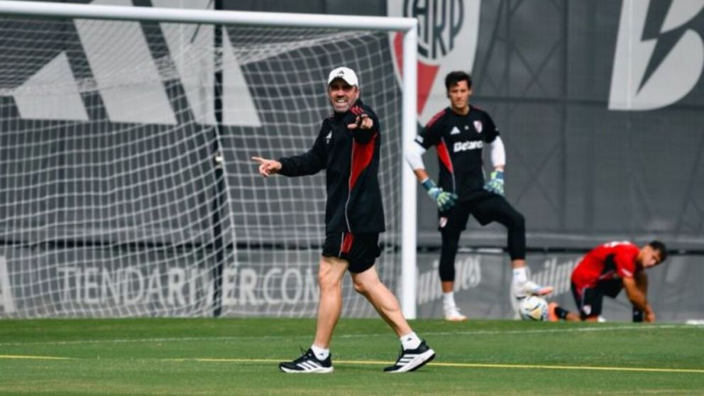 El DT tiene una sola duda en la mitad de la cancha.