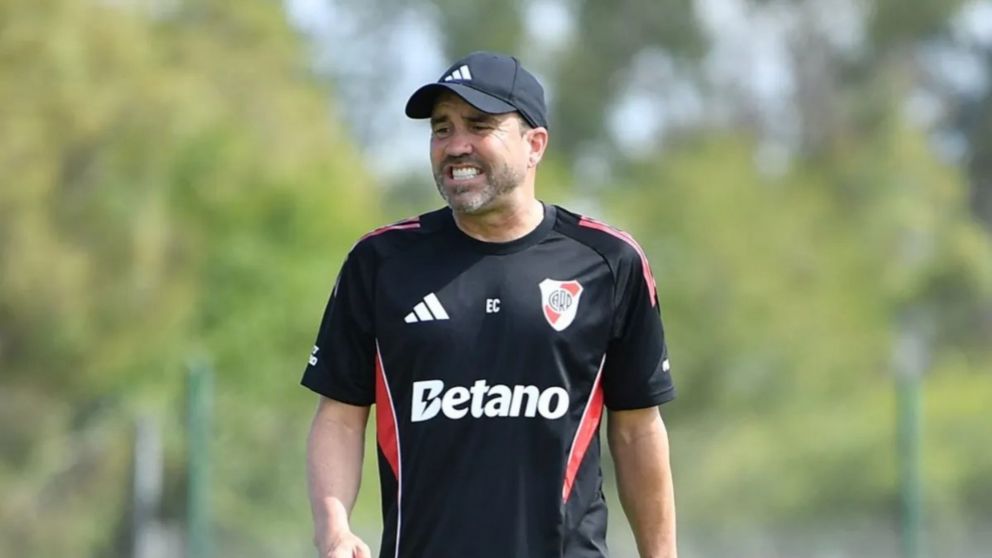Eduardo Coudet sue�a con ganar sus primeros t�tulos como DT de River.