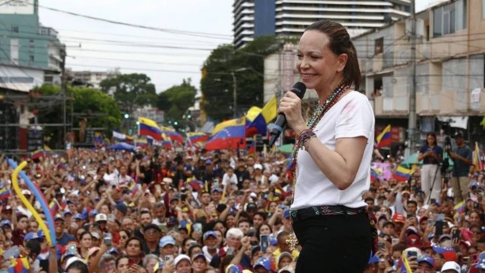 María Corina Machado anunció que será candidata a presidenta de Venezuela.
