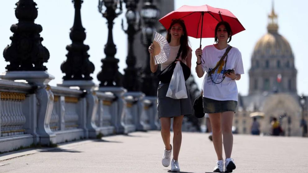 Ola de calor extremo provoca al menos 11 muertes y r�cords de temperatura in�ditos para mayo.