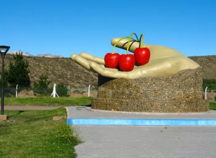 Los Antiguos: el rincón patagónico que cambia de color