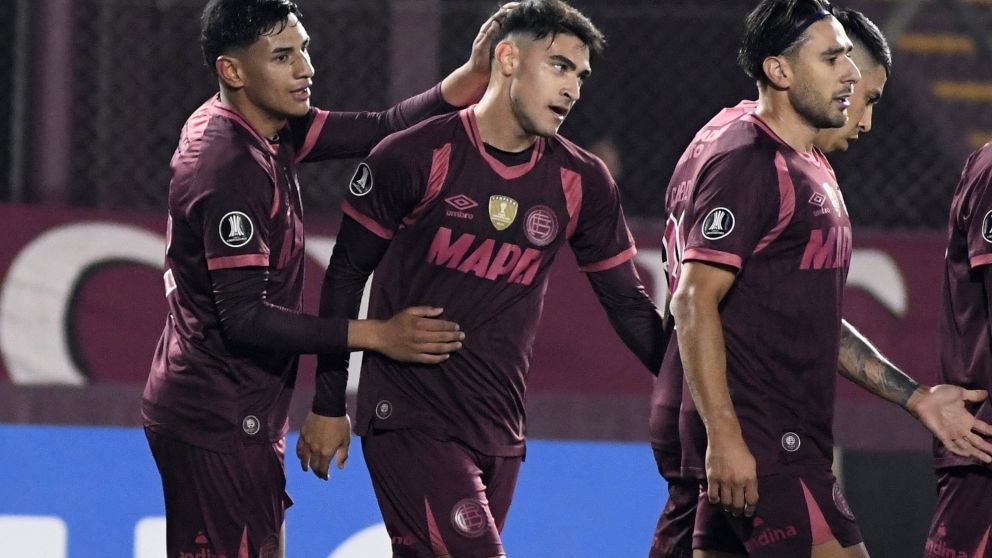 Lanús se despidió de la Libertadores con victoria ante Mirassol y jugará la Copa Sudamericana