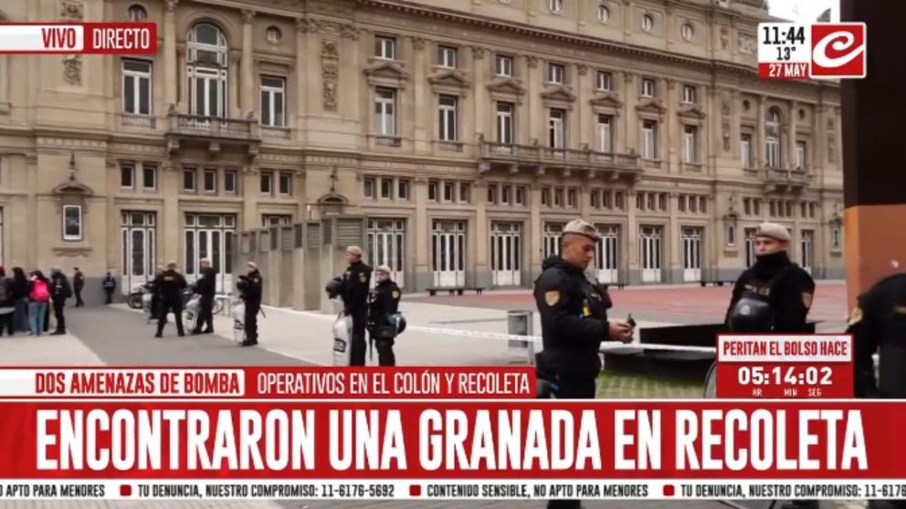 Encontraron una granada de mano activa en Recoleta.