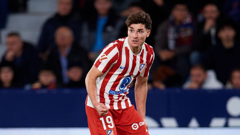 Seg�n trascendi�, el delantero rechaz� la oferta para mejorar su contrato en el club.