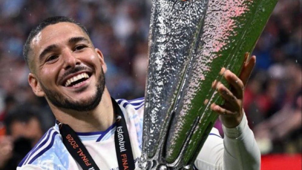 El tremendo golazo anotado por Emiliano Buend�a en la final fue elegido por el mejor de todos en la Europa League.