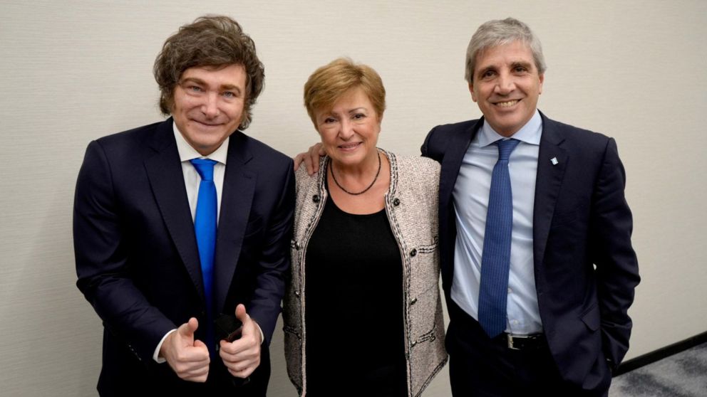 El FMI pide que m�s trabajadores paguen Ganancias: c�mo es la reforma tributaria que recomend� al Gobierno