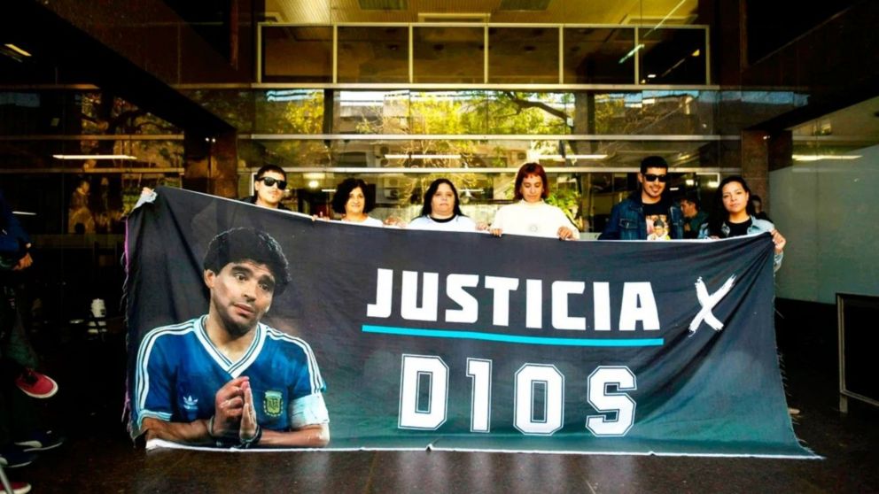 Este jueves se llevar� a cabo una nueva jornada por el juicio por la muerte de Diego Maradona (X).