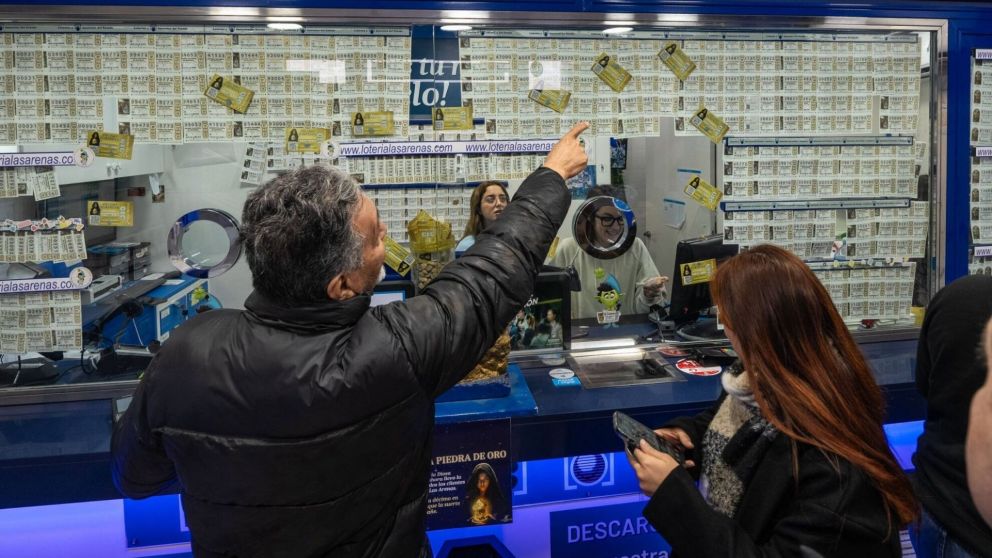 Un padre de cinco hijos ganó una fortuna en la lotería y contó en qué gastará el premio (Imagen ilustrativa).