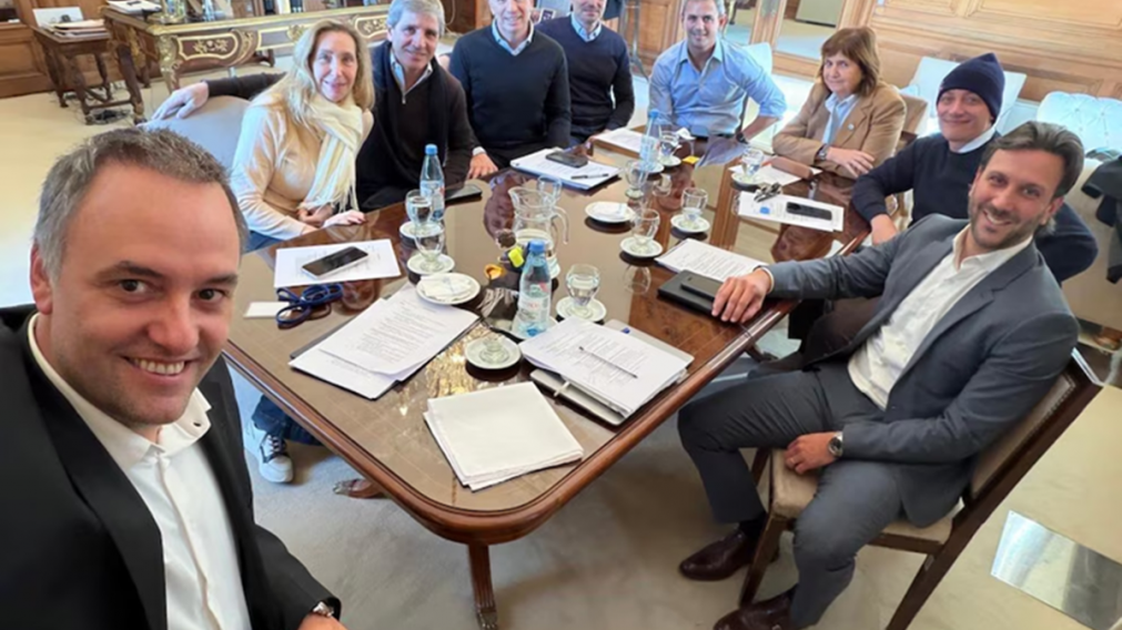 Reforma electoral y alianzas con gobernadores: la doble apuesta del Gobierno para llegar fuerte a 2027
