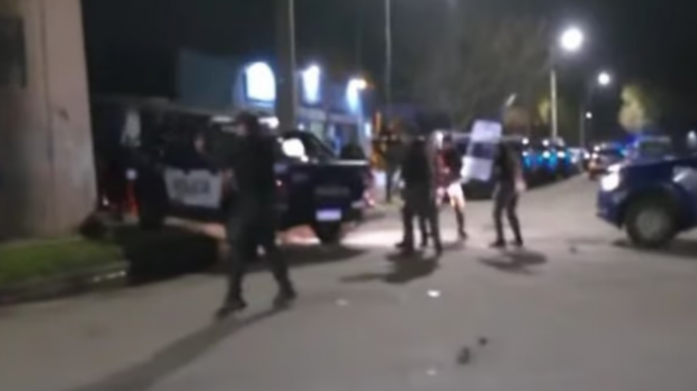Crimen de Agostina Vega: protestas e incidentes en medio de las manifestaciones en reclamo al accionar policial