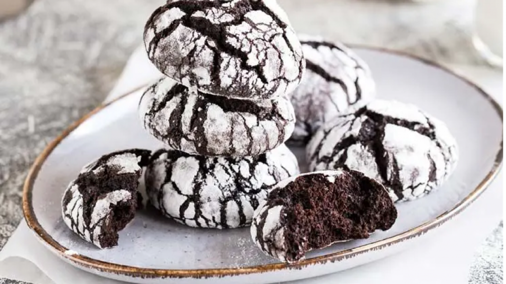 Receta de galletitas craqueladas de chocolate: c�mo hacer el cl�sico postre con exterior crocante e interior suave