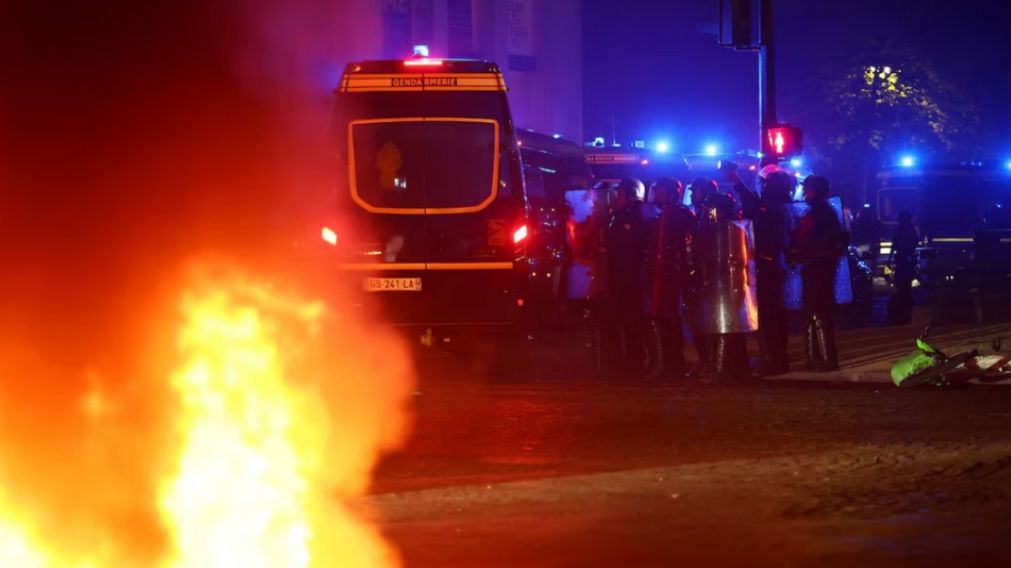 La hist�rica conquista de la segunda Liga de Campeones de Europa por parte del PSG termin� empa�ada por una ola de disturbios y violencia que sacudi� Par�s y otras ciudades de Francia.