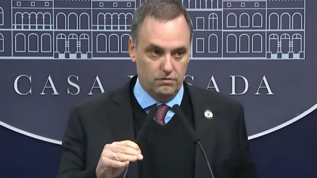 Manuel Adorni define la fecha para presentar su declaraci�n jurada mientras avanzan las investigaciones sobre su patrimonio (Archivo).