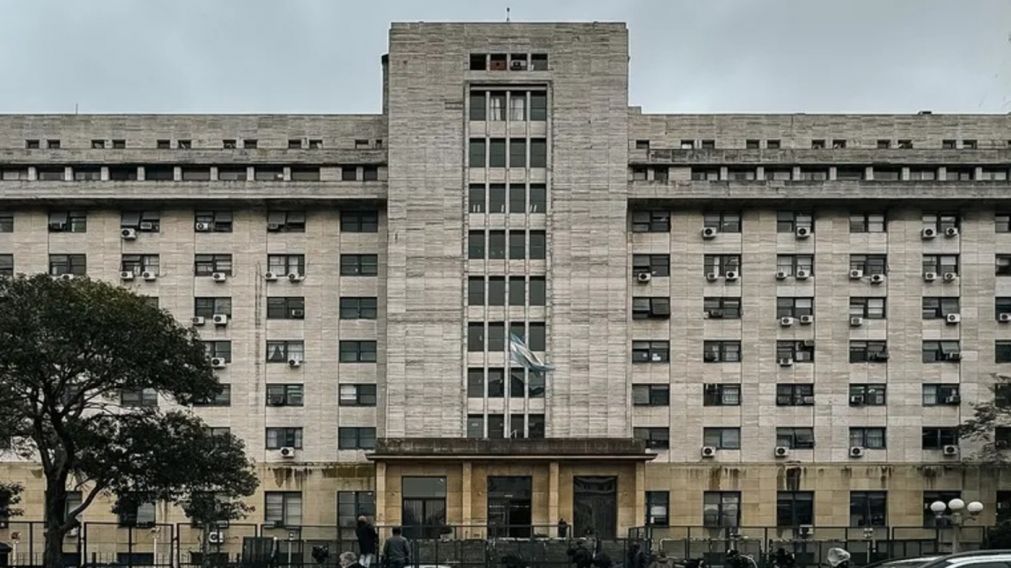 Los tribunales de Comodoro Py se quedaron sin Internet y Lavagna y Fari�a no pudieron declarar.