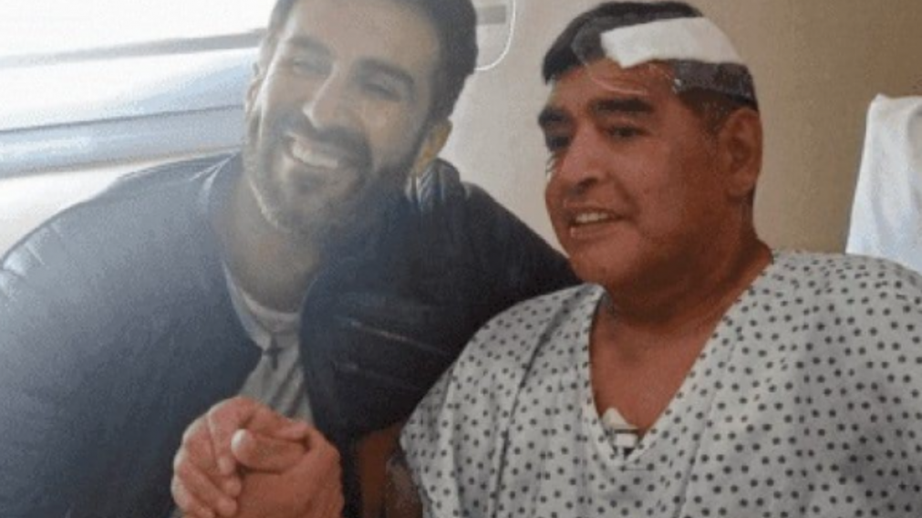 Muerte de Maradona: un médico que trató a Diego apuntó contra Luque y dijo que no estaba en buenas condiciones cuando operaron al "Diez"