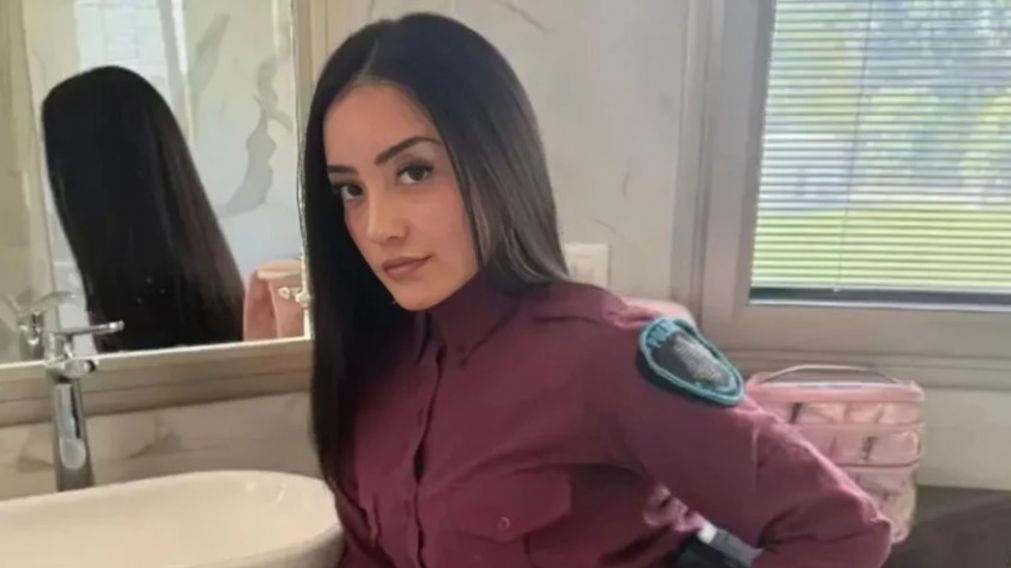 La ex policía había sido desplazada de la fuerza por subir contenido erótico (Redes).
