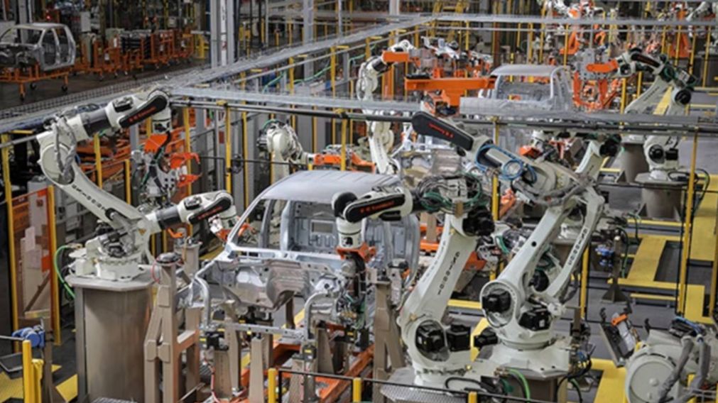 La producción automotriz se desplomó en mayo.
