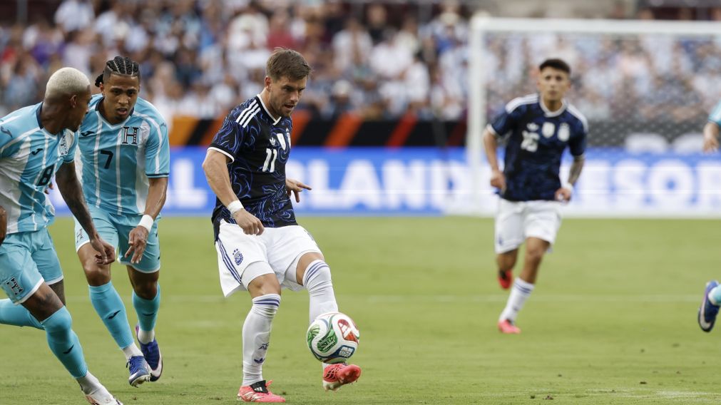 Sin sufrir y con grandes noticias, la Selecci�n Argentina derrot� a Honduras en uno de los amistosos previos al Mundial 2026