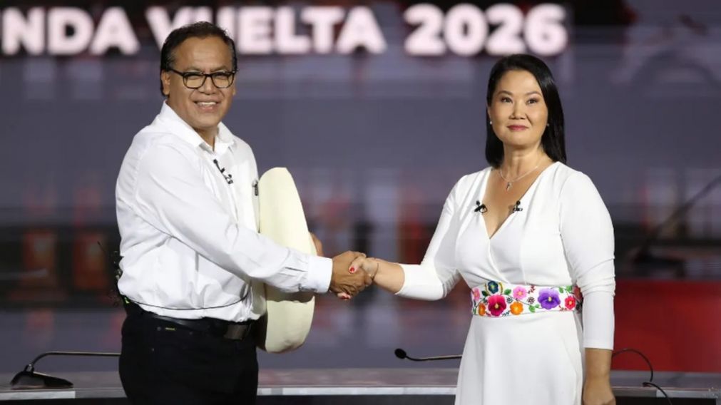Roberto S�nchez y Keiko Fujimori participaron de un debate caliente antes de la segunda vuelta (Xinhua).