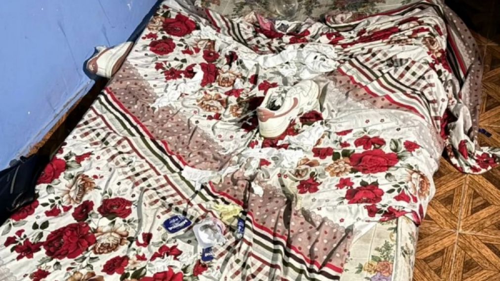 Pidió auxilio por redes sociales y la Policía la encontró encerrada en una vivienda de Quilmes Este