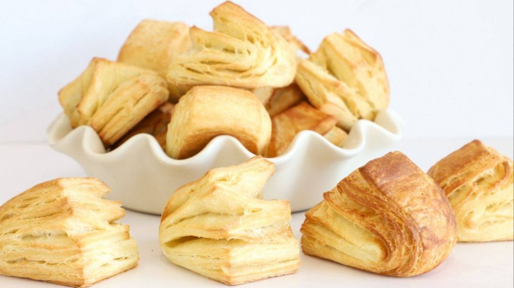 Receta rendidora y económica de libritos de grasa, ideales para acompañar las infusiones.