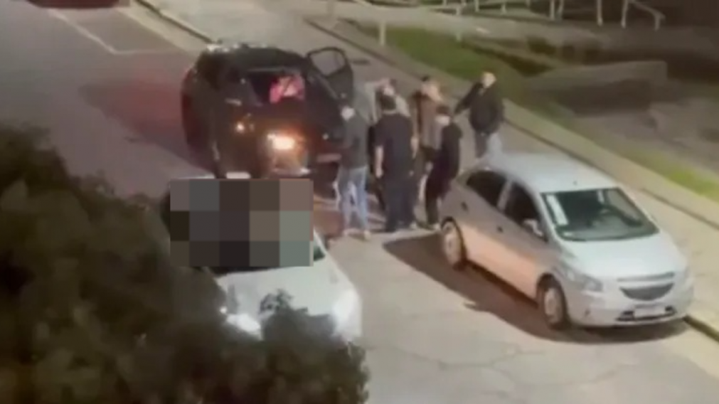 El joven empujado por un rugbier y atropellado por un auto rompi� el silencio.