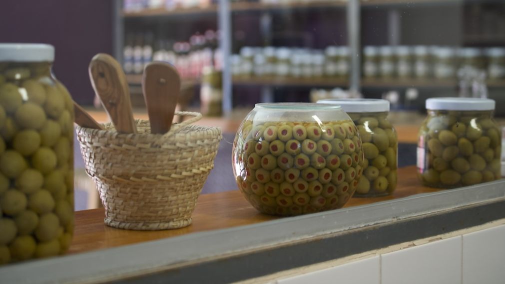 Los olivares se extienden entre las sierras cordobesas y ofrecen una experiencia que combina naturaleza, tradici�n y gastronom�a.