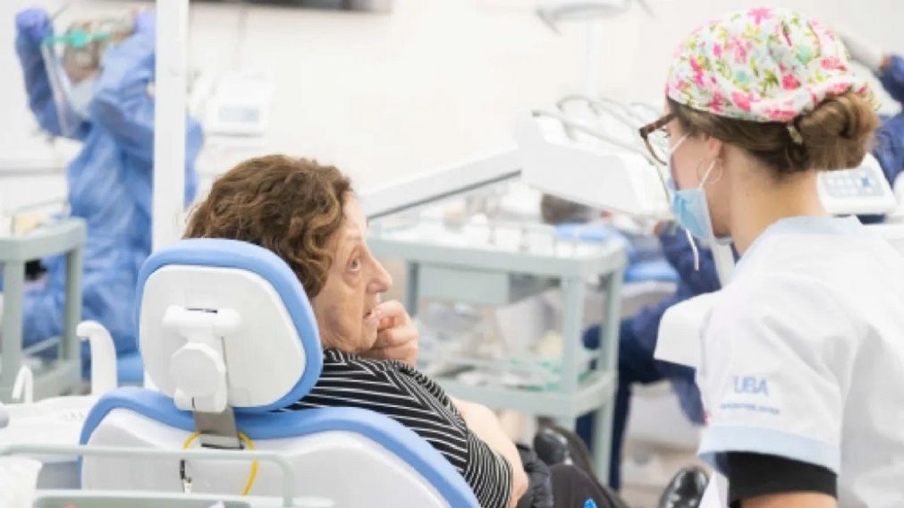 PAMI brinda un beneficio dental para los jubilados (Imagen ilustrativa).