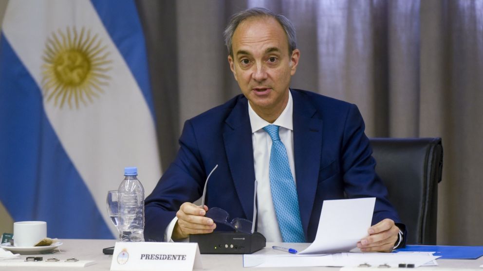 El funcionario consideró que las universidades "tienen que ser autónomas en materia económica".