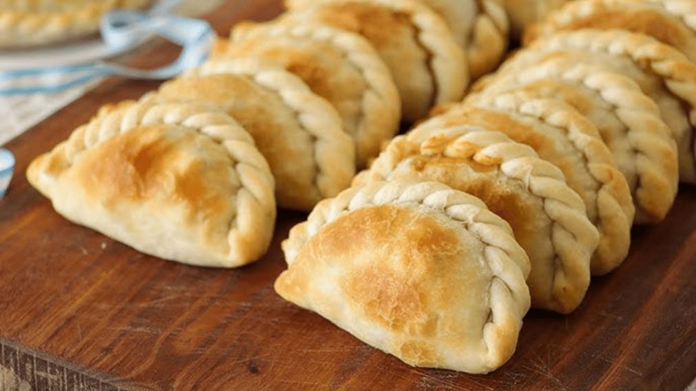 El método que hará que no se rompan las empanadas.