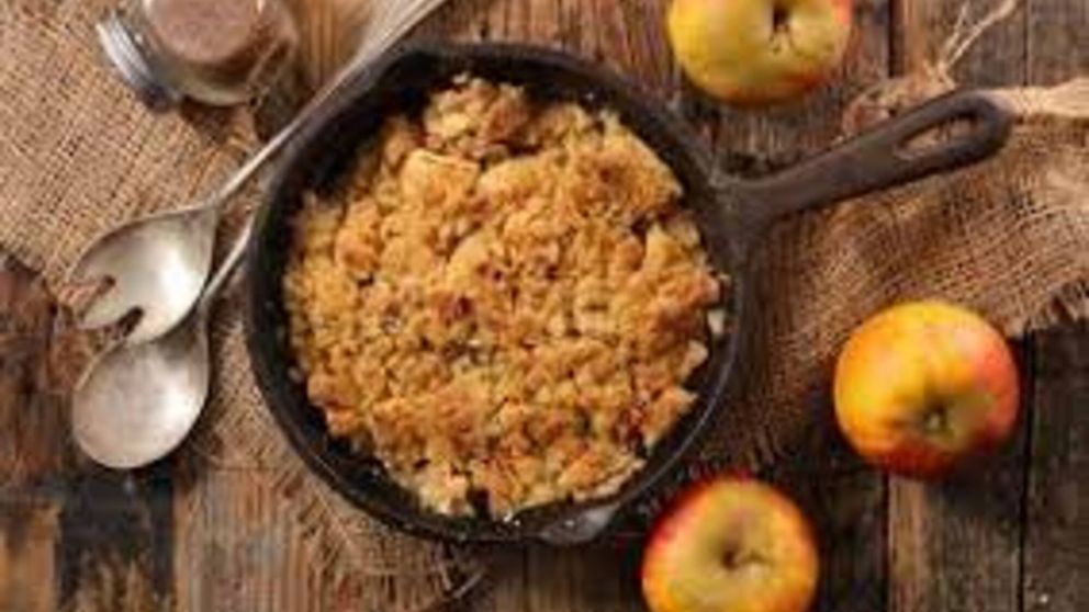 Ingredientes y modo de preparación de un exquisito crumble de manzana.