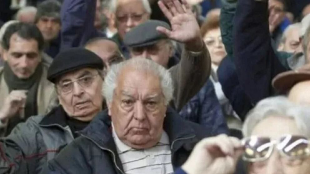 PAMI ofrece un nuevo beneficio para los jubilados (Imagen ilustrativa).