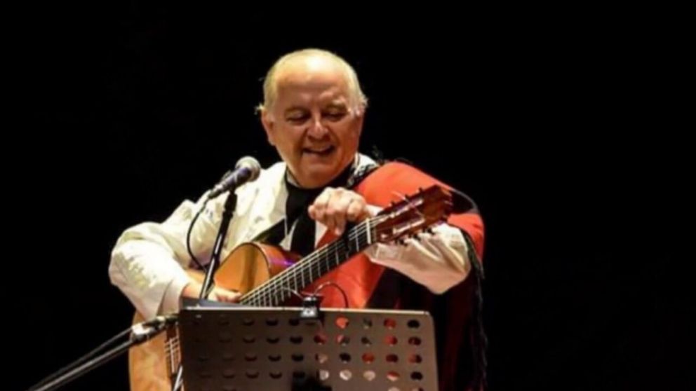 El cantante Félix Saravia murió a los 74 años (Archivo).