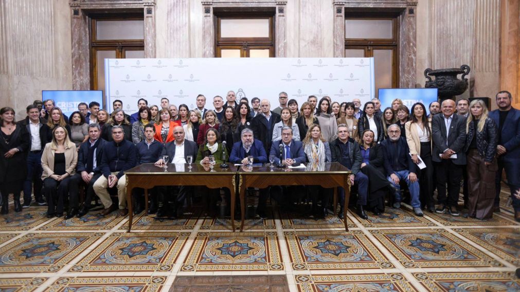 Con una carta a la Corte, senadores y diputados reclamaron la liberaci�n de Cristina Kirchner.