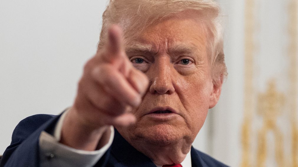 Donald Trump aumentó la tensión entre Estados Unidos e Irán y promete un "fuerte ataque" (Archivo).