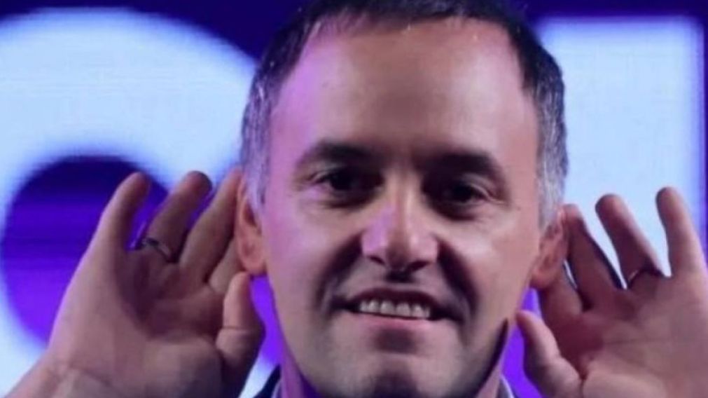 Diputados de 7 bloques piden interpelar a Adorni y activar una moción de censura