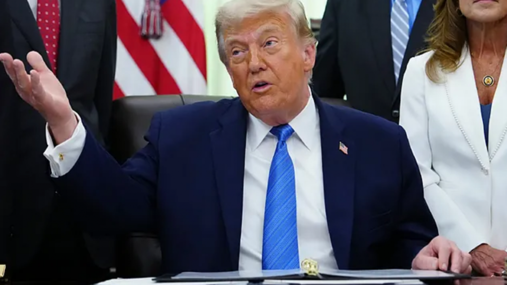 Donald Trump suspende los ataques previstos contra Irán y avanza en un acuerdo