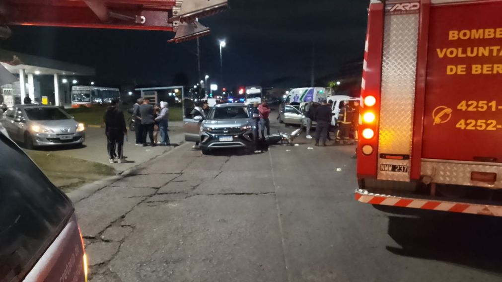 Choque en cadena con cinco veh�culos involucrados en Quilmes Oeste