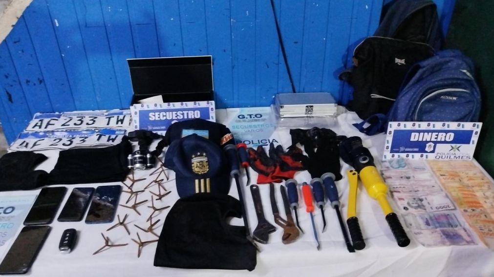 Desbaratan una peligrosa banda que aterrorizó a dos mujeres en Bernal