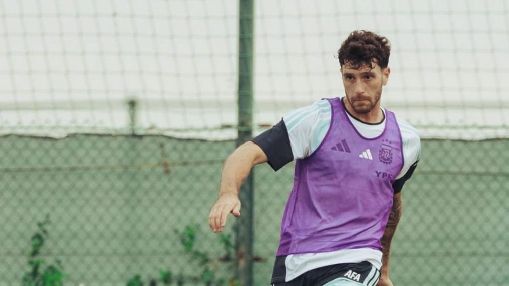 Marcos Senesi lleg� a Kansas y se sum� a la Selecci�n Argentina para jugar el Mundial 2026: "El sue�o de..."