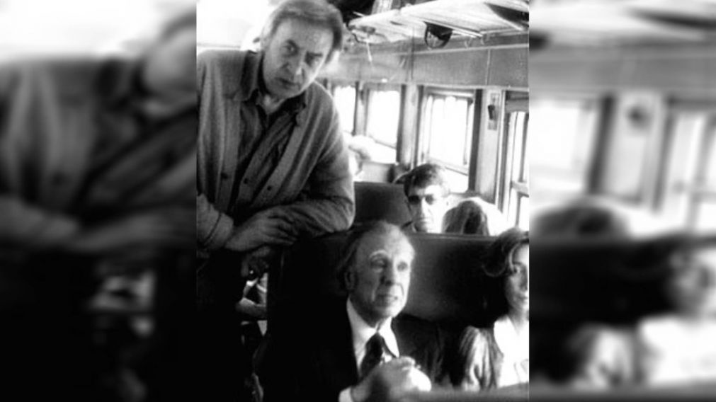 Esteban Peicovich y un viaje en tren junto a Jorge Luis Borges y Mar�a Kodama. En Machu Picchu, prefiri� viajar a la excursi�n con ellos y no con los Reyes de Espa�a. Borges, la gran atracci�n.