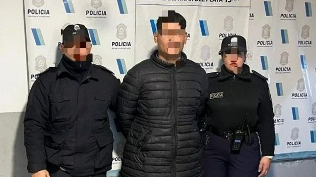 Detenido tras atacar a un policía con un destornillador.
