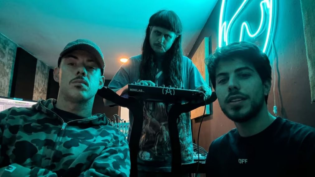 V�ctor Wao con Oliver Tree y Lucas Frota, dos de las v�ctimas fatales de la tragedia a�rea.
