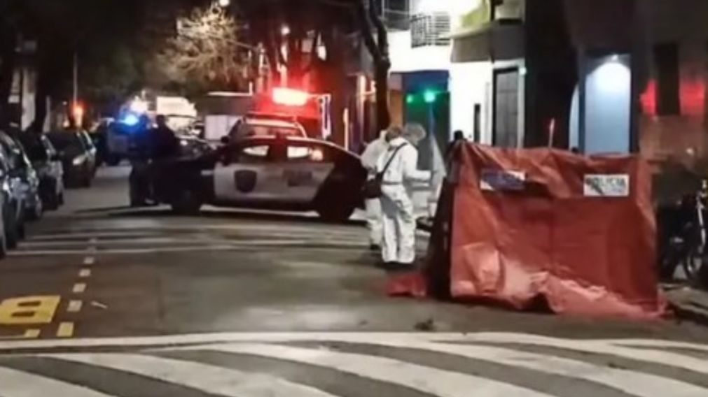 Una pelea entre hermanos termin� de la peor manera en el barrio de Balvanera (Captura de TV).