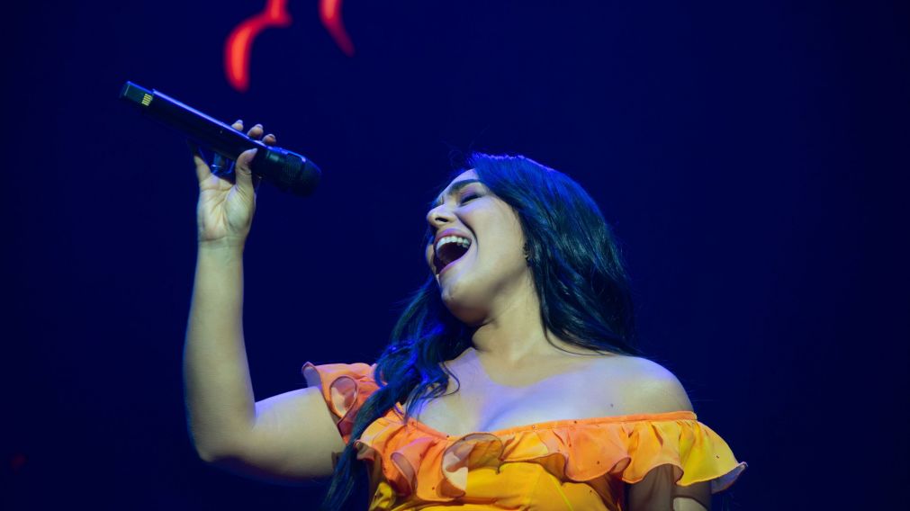 Ángela Leiva cumplió su sueño y conquistó el Movistar Arena con una noche llena de emoción e invitados