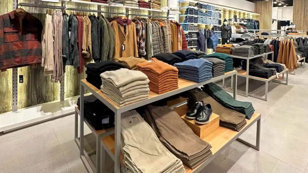 Locales vacíos, un común denominador en la venta de ropa en los últimos meses.