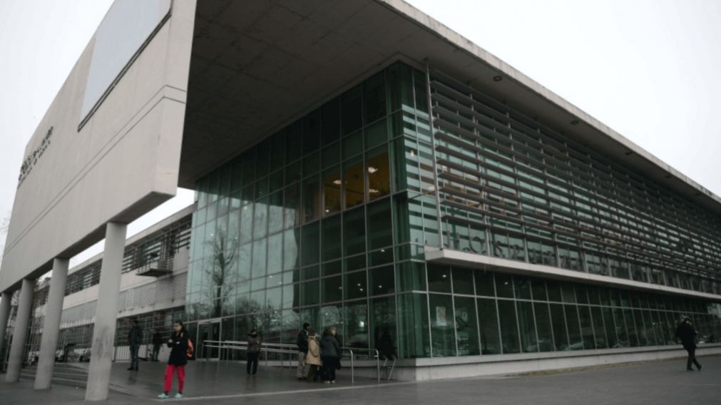 El hombre est� internado en el Hospital Vilela en Rosario.