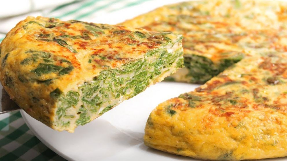 Receta de tortilla de acelga: rica, fácil y "salvadora".